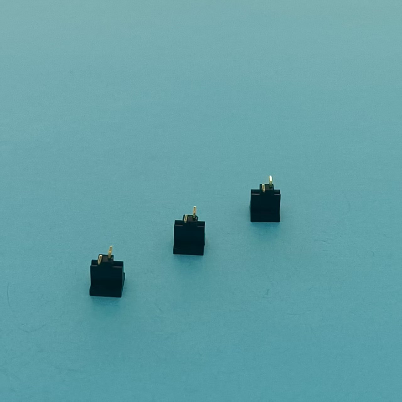 P504-M6GN-030-02-AT-RC