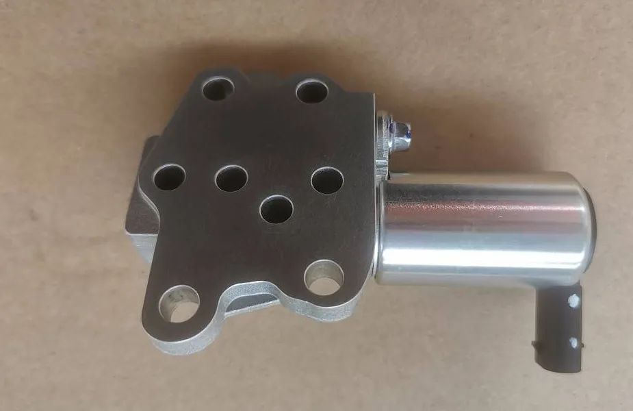 OE 1025032500/1025535400/1025030200/1025032400/1025535500/10250303001025035900/1022022700, GEELY  xingyue  ，клапан управления маслом