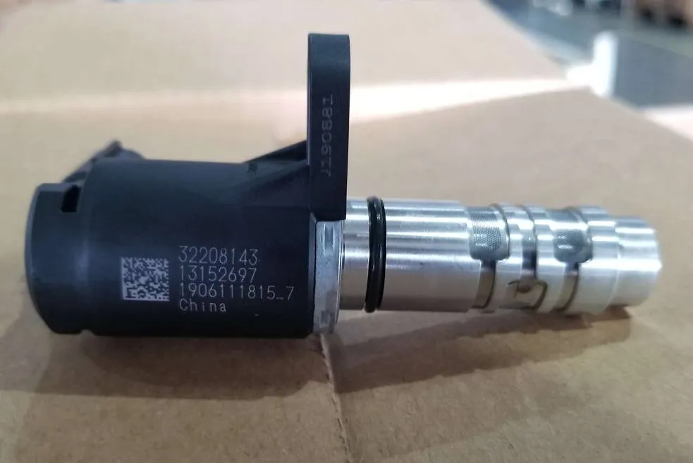 OE 1025032500/1025535400/1025030200/1025032400/1025535500/10250303001025035900/1022022700, GEELY  xingyue  ，клапан управления маслом