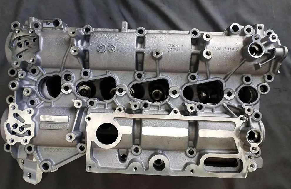 OE 1021501600 /1021501300/1021501300  GEELY Xingyue Головка блока цилиндров в сборе