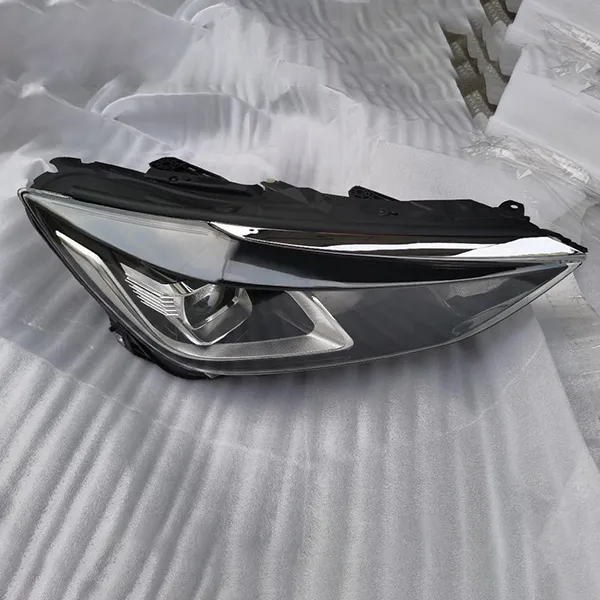 Фара BAIC U5 PLUS