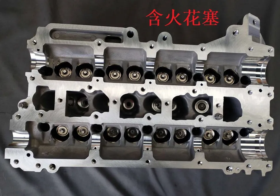 OE 1021501600 /1021501300/1021501300  GEELY Xingyue Головка блока цилиндров в сборе