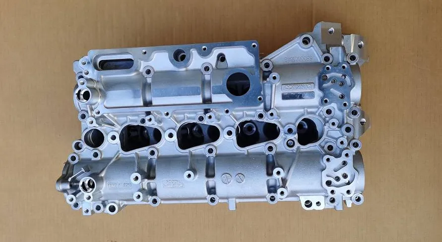 OE 1021501600 /1021501300/1021501300  GEELY Xingyue Головка блока цилиндров в сборе