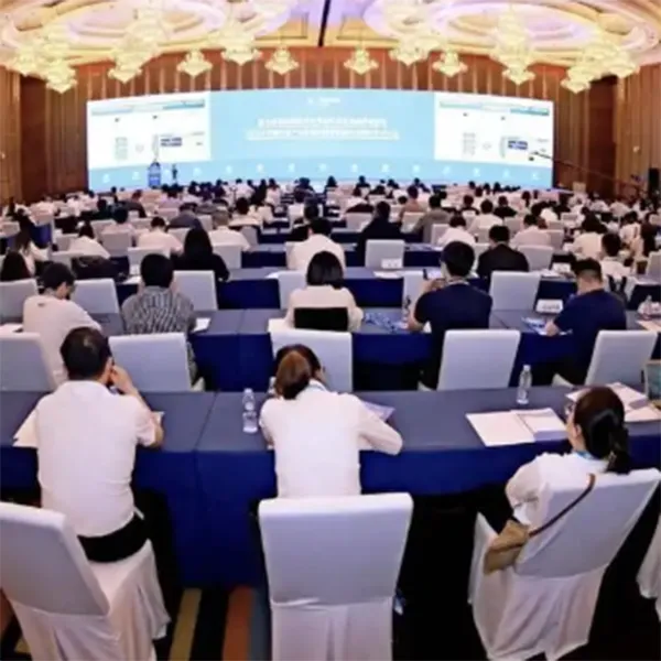 Презентация на выставке Автозапчасти Пекин–Чэнду: ООО «Чэнду Лушэнь Автомобильные запчасти» демонстрирует экспертный статус по отечественным комплектующим для автомобилей