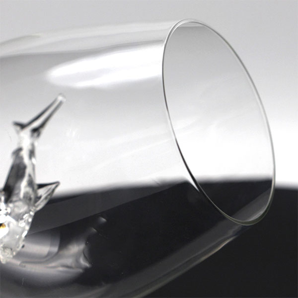 Бокал на высокой ножке «Акула»