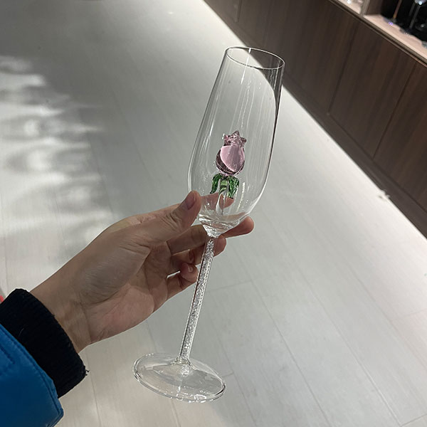 Бокал на ножке «Роза»