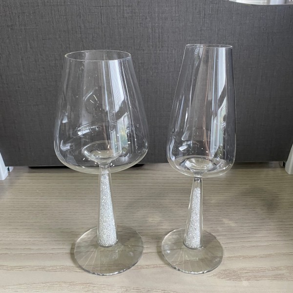 Бокал с ножкой «Колонна света»