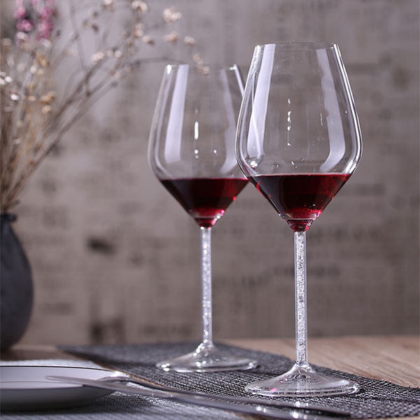 Бокалов для шампанского с кристаллами