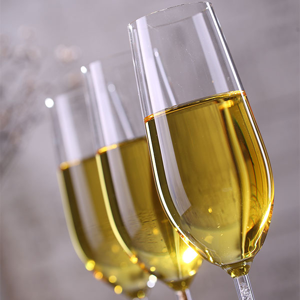 Бокалов для шампанского с кристаллами