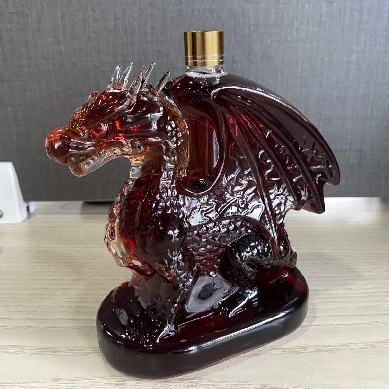 Бутылка вина «Летающий дракон»