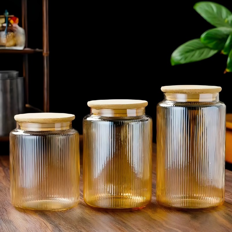 Контейнер для хранения из высокопрочного боросиликатного стекла янтарного цвета с вертикальными полосами