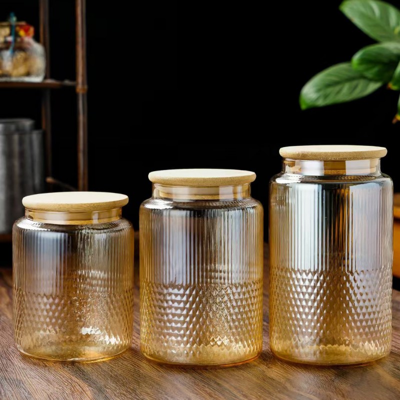 Контейнер для хранения из высокопрочного боросиликатного стекла янтарного цвета с вертикальными полосами