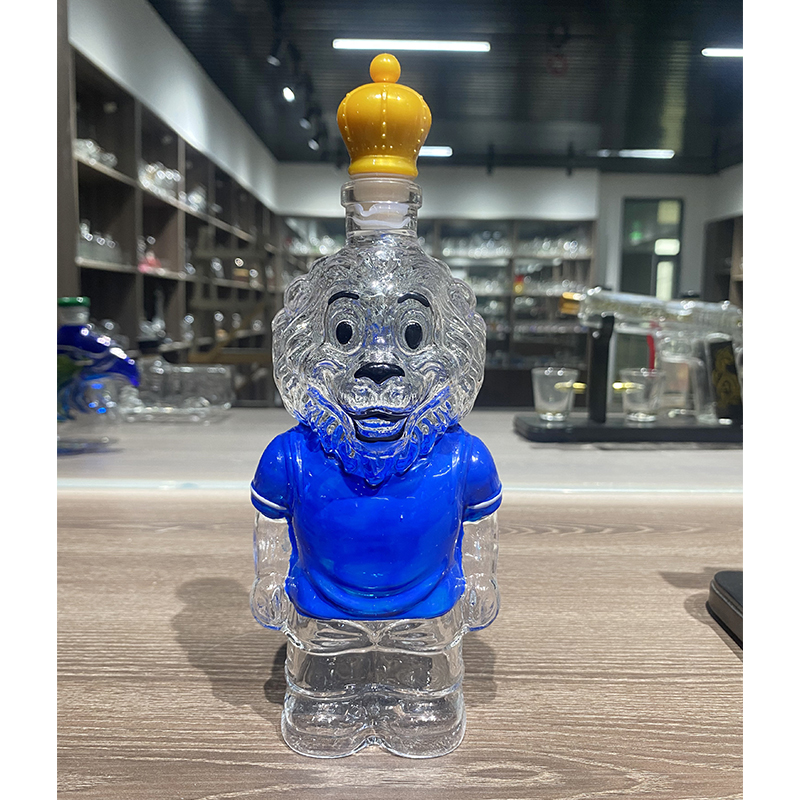 Креативная стеклянная бутылка для вина в форме льва