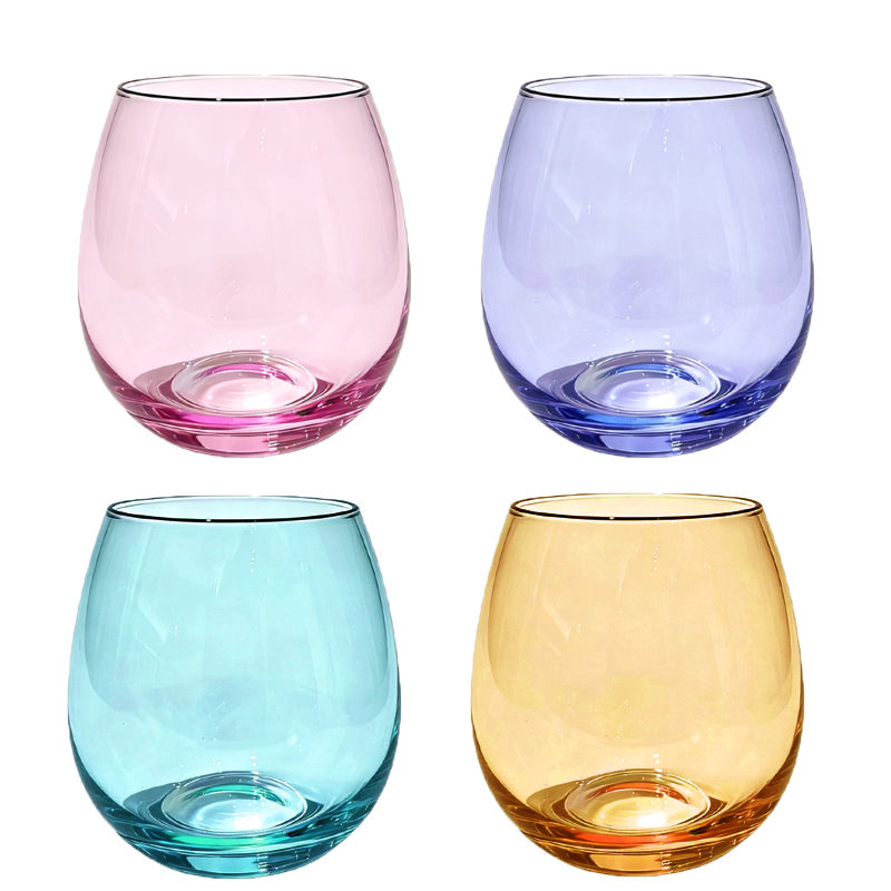 Простая стеклянная кружка из высокоборосиликатного стекла