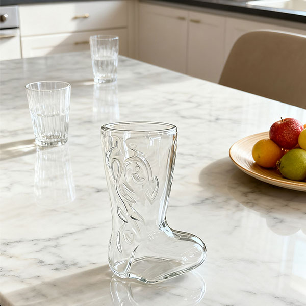 Стакан-ботинок