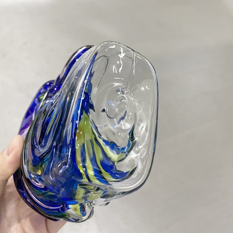 Стеклянная винная бутылка в форме глазурованной головы орла