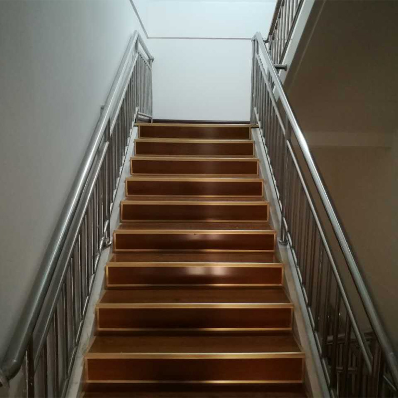 Контейнерное здание для школы