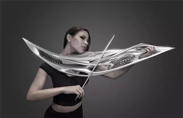 Скрипка будущего: инструмент, напечатанный на 3D-принтере, выглядящий как из научно-фантастического фильма