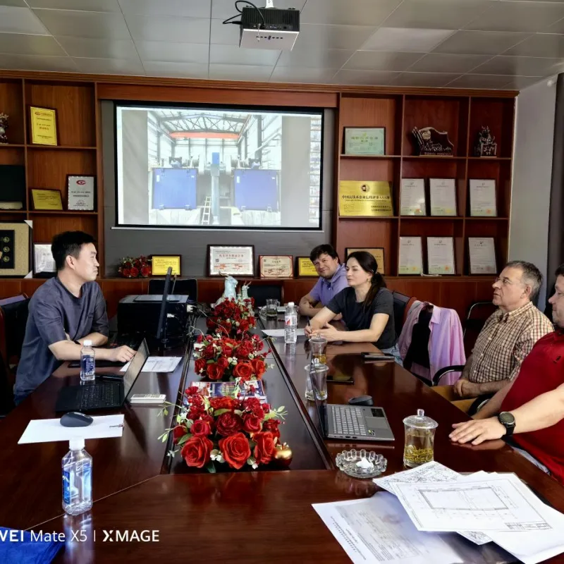 Рука об руку с российским клиентом, открывая новую главу сотрудничества: наша компания завершила подписание контракта и наладку оборудования для господина Жериана