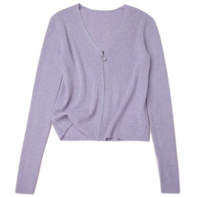 Нежный лавандовый оттенок, роскошь из чистого кашемира