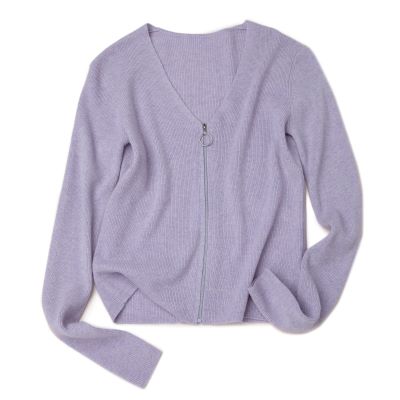 Нежный лавандовый оттенок, роскошь из чистого кашемира