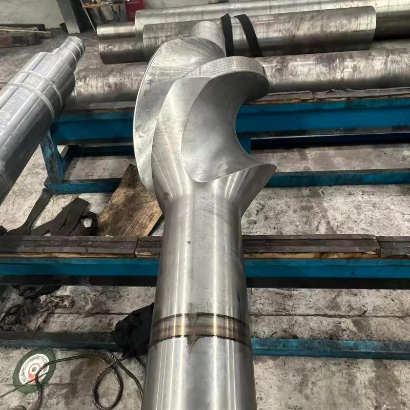 Последние события, касающиеся централизаторов буровых колонн для нефтяных скважин, в основном касались инноваций в области полевых процессов, корпоративных тендеров на закупки и патентов на новые технологии