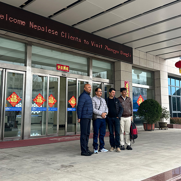 Zhongyu Dingli принимает клиентов из Непала: осмотр производства и переговоры по линии дробления и производства песка производительностью 150 т/ч