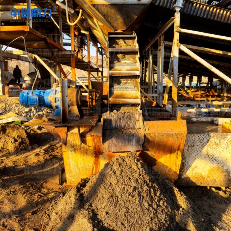 Комплексное решение для крупномасштабной линии гравитационной сепарации и извлечения золота, включающей дробление, измельчение и плавку.