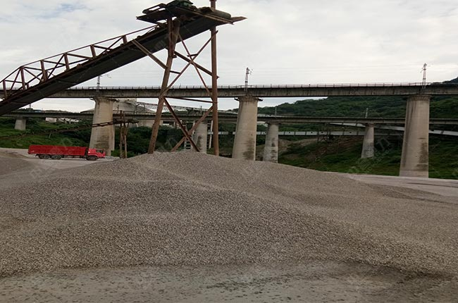 Линия по дроблению речной гальки производительностью 300 тч (200)1569