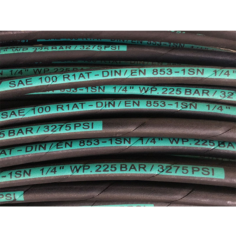 EN853 1ST, 1SN Высоконапорный резиновый рукав с металлооплеткой