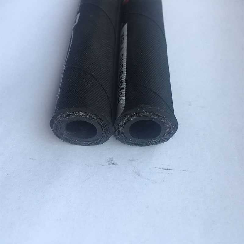 EN856 4SH Высоконапорный резиновый рукав с металлообмоткой