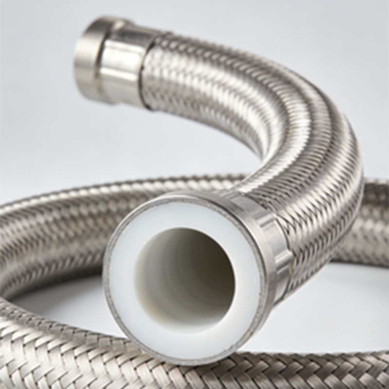 Металлорукав гофрированный с внутренней облицовкой из ПТФЭ