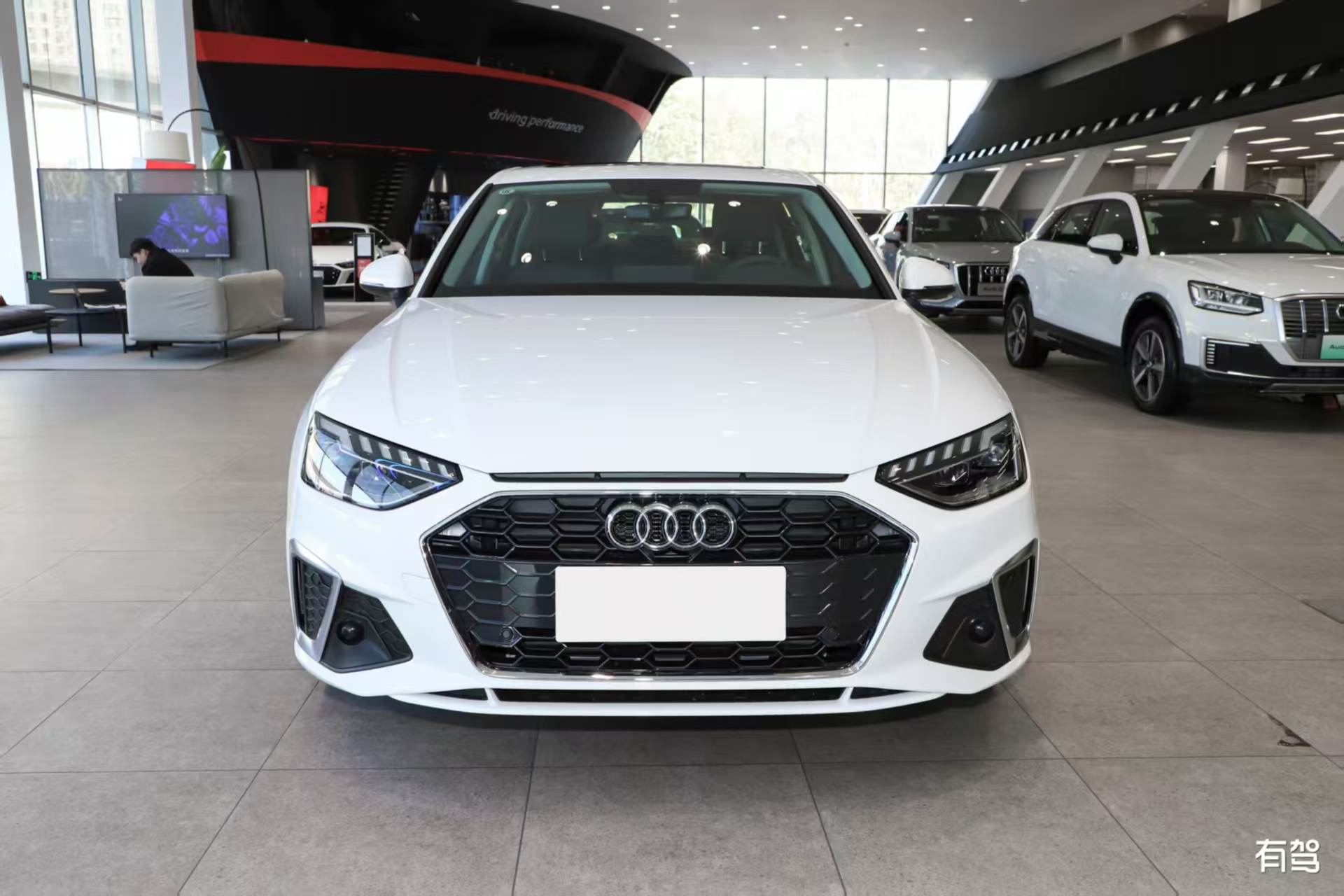 Audi А4L 35 TFSI