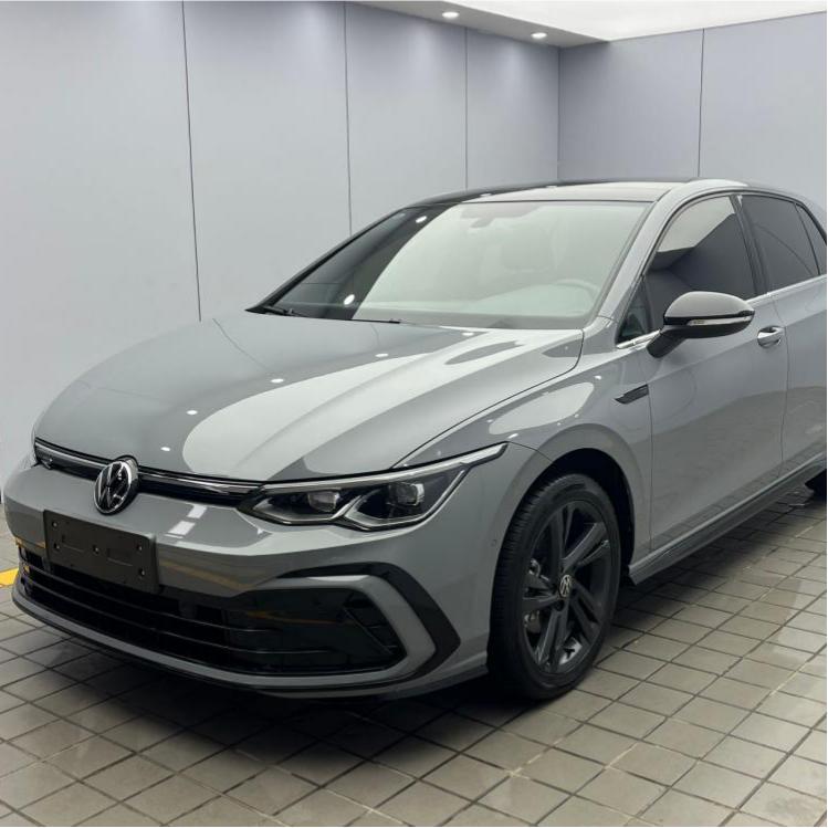 Volkswagen Golf R-Line