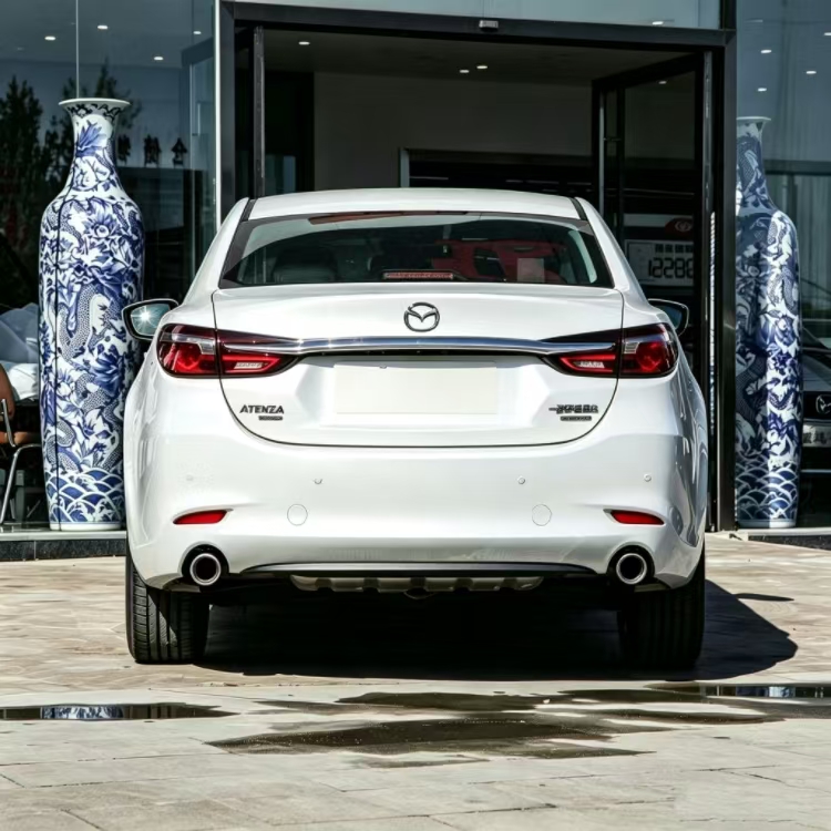 Mazda Atenza 2.0L