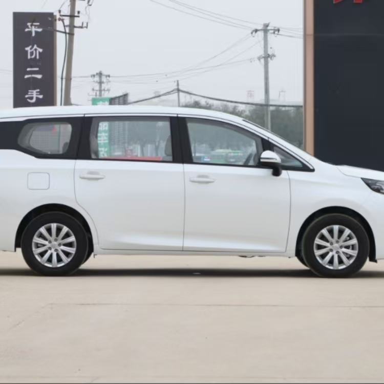 GAC Trumpchi M6 (2021)