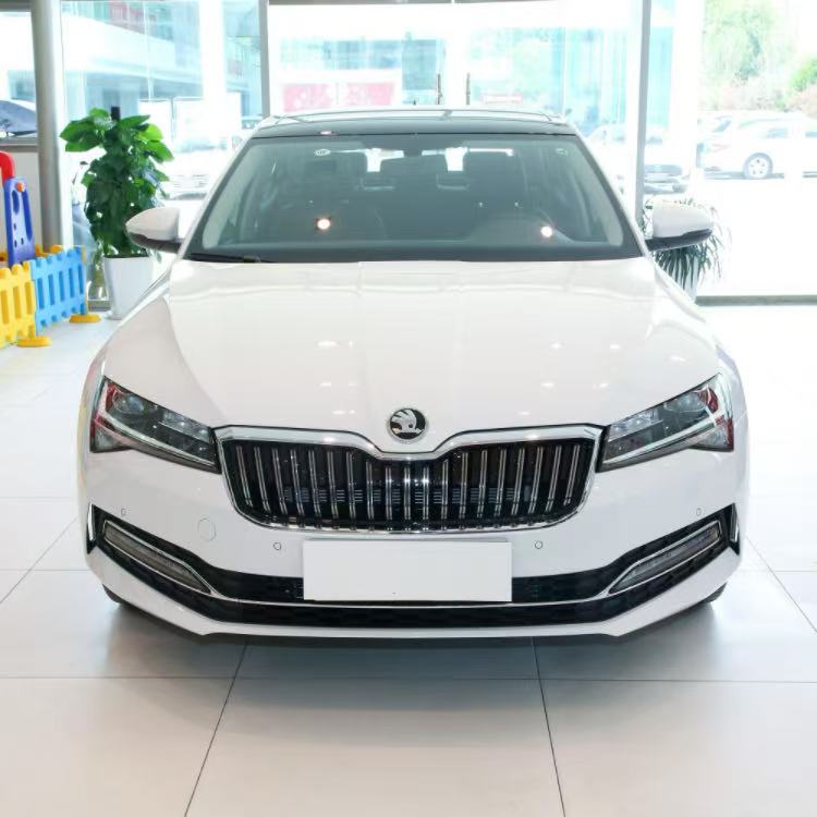Skoda Superb 280 Luxury
