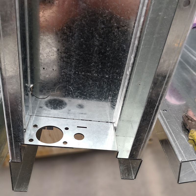 Оцинкованные дверные коробки