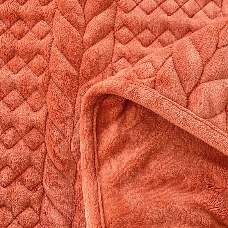 Комплект из трех предметов: стеганая простыня/наматрасник из флиса цвета «молочный флис»