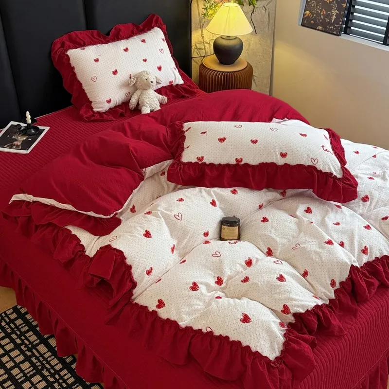 Комплект из четырех предметов: покрывало в корейском стиле из объемной