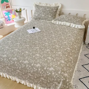 Стеганая простыня из 100% хлопковой саржи с тонкой кружевной отделкой3122 (15)