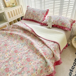 Стеганая простыня из 100% хлопковой саржи с тонкой кружевной отделкой3122 (2)