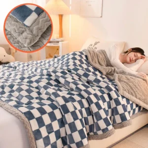 Трехслойное утолщенное стеганое одеяло из молочного флиса + двустороннее флисовое одеяло 2 (16)