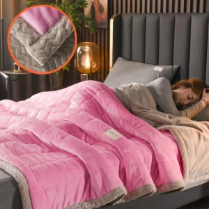 Трехслойное утолщенное стеганое одеяло из молочного флиса + двустороннее флисовое одеяло 2 (6)