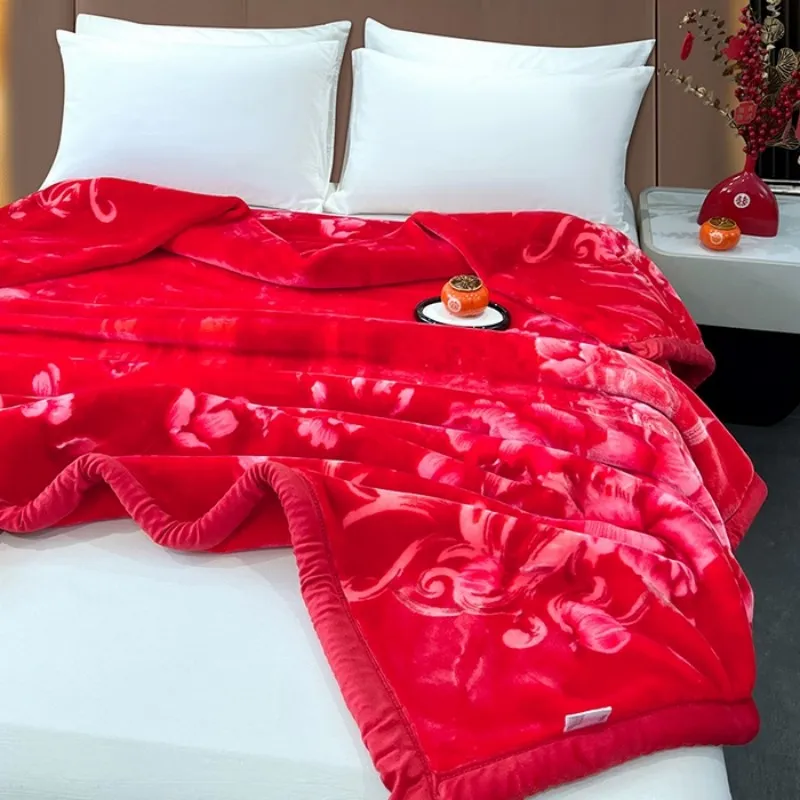 Утолщенный двухслойный свадебный ковер в виде облаков