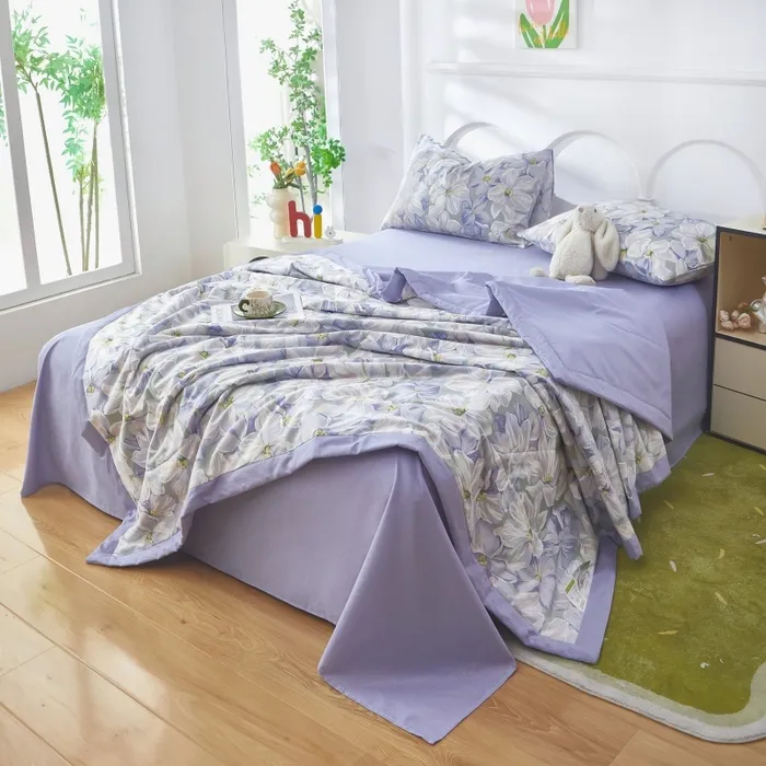 Легкое летнее одеяло