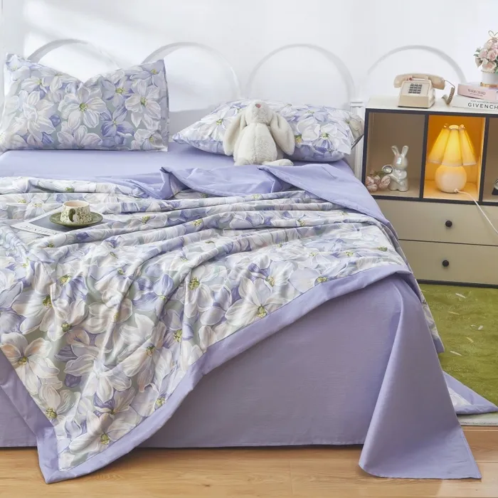 Легкое летнее одеяло