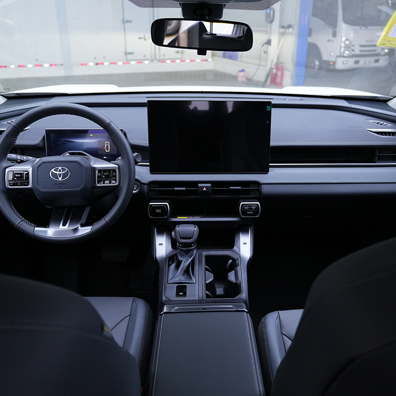 Тойота RAV4