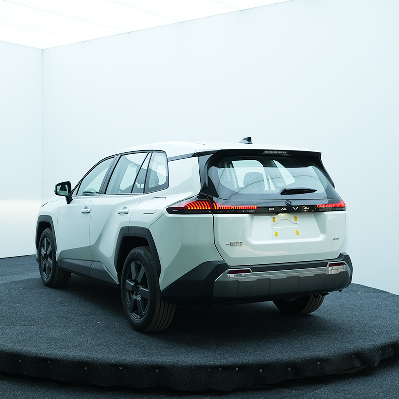 Тойота RAV4