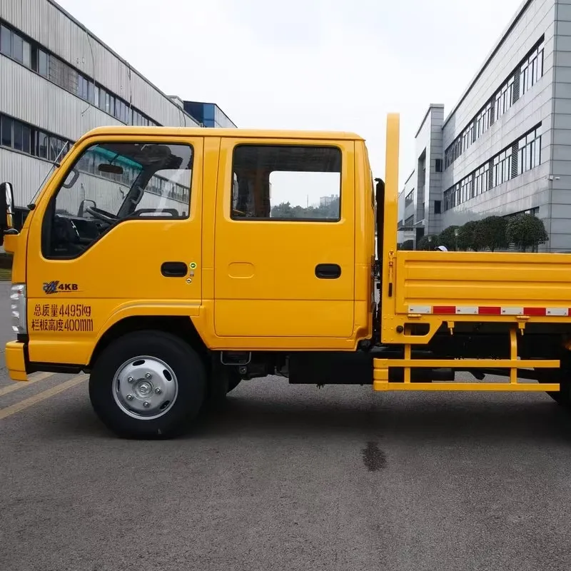 Двухрядный грузовой автомобиль с бортовыми панелями Qingling Isuzu 100P